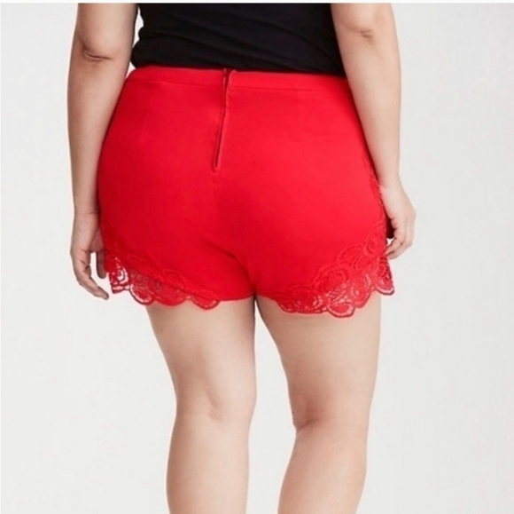 ⚘️Torrid Zipper Back Coral Lace Trim Shorts 20 - Picture 7 of 7